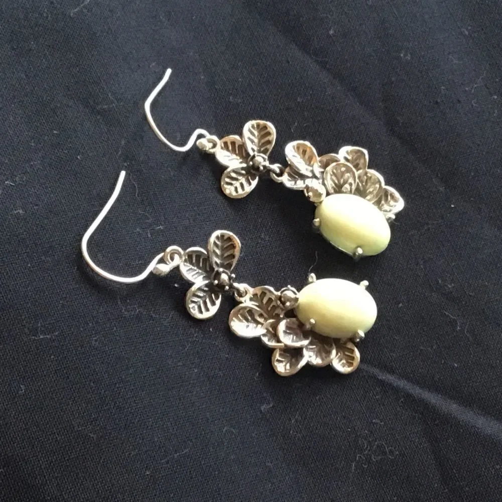 NWOT.  SS Australian Lemon Chrysoprase Earrings